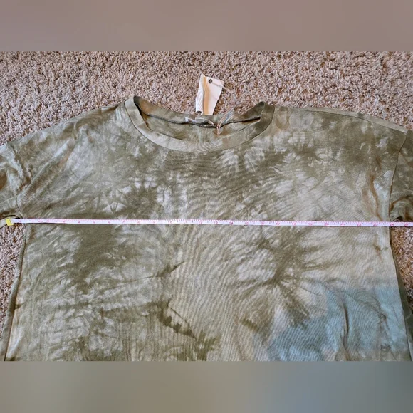 Easel Oversized Olive Tie-Dye Long Sleeve Top - Picture 4 of 5